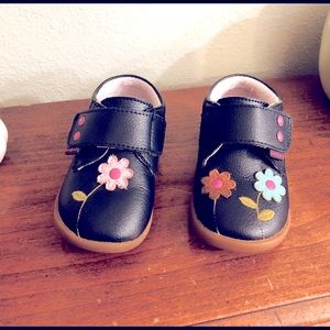 Pediped Toddler Shoes size 21 (5/5.5 US)